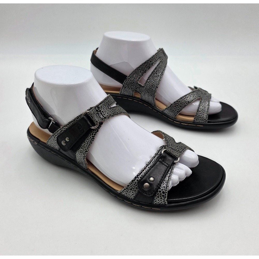 Ziera Brucey 8.5‎ Sports Athleisure Sandals New in Box Animal Print Strappy